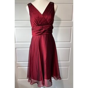 Patra Red Party Dress Beaded Sleeveless V-Neck Formal Occasion Size 6